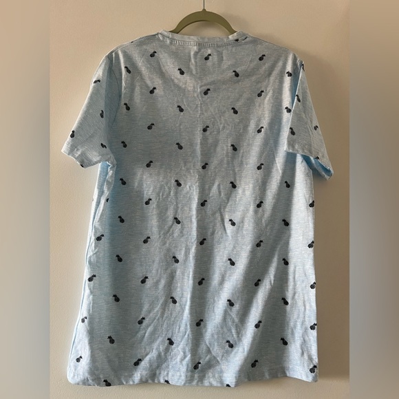 SALE!!!! Denim and Flower Men's T Shirt Size L - Picture 2 of 11